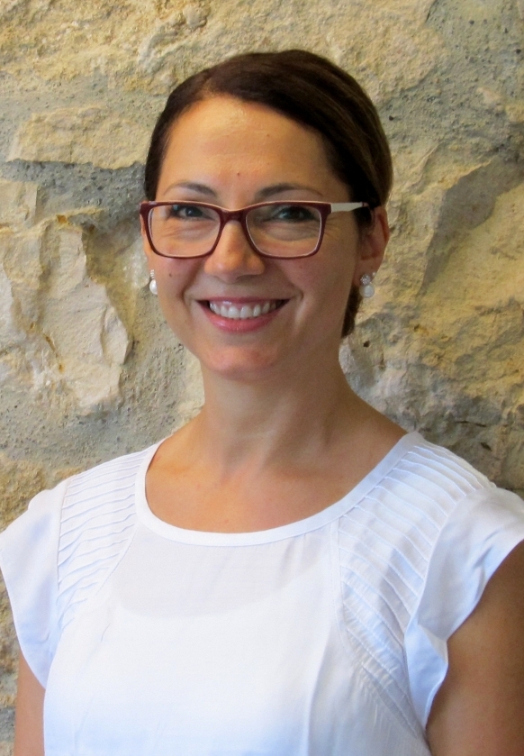 Angela Sarda